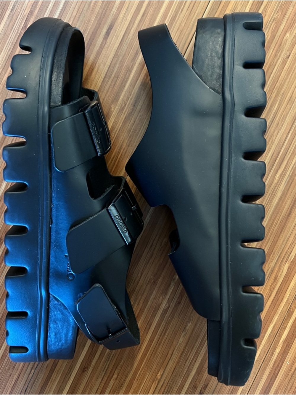 new in box Birkenstock Milano Leather Black Chunky Dual-Strap Platform Sandals